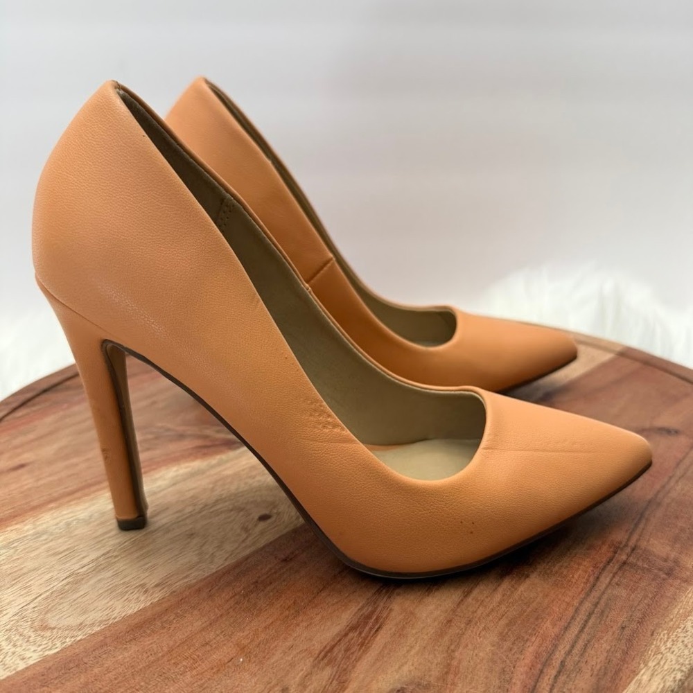 Dollhouse Womens Peach Pointed‎ Toe High Heel Pumps Size 5.5 Orange Faux Leather